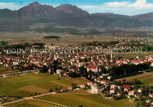 AK / Ansichtskarte Freilassing Fliegeraufnahme mit Hochstaufen und Zwiesel Freilassing