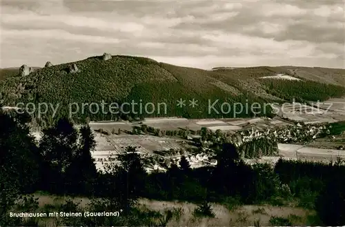 AK / Ansichtskarte Bruchhausen_Sauerland mit Steinen Landschaftspanorama Bruchhausen_Sauerland