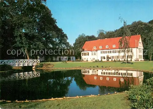 AK / Ansichtskarte Holzhausen_Luebbecke Haus des Gastes Parkanlagen Teich Luftkurort Holzhausen Luebbecke