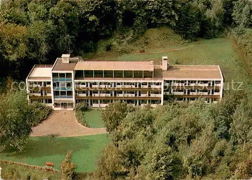 AK / Ansichtskarte Oberwinter_Rhein Johannes Junglas Haus Fliegeraufnahme Oberwinter Rhein