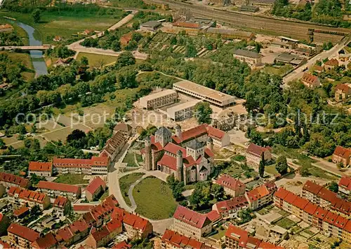 AK / Ansichtskarte Hildesheim St Michaelis und Gymnasium Andreasium Fliegeraufnahme Hildesheim