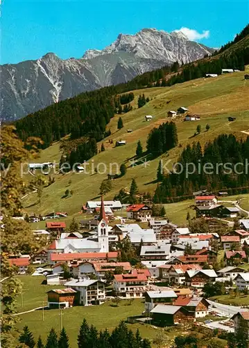 AK / Ansichtskarte Riezlern_Kleinwalsertal_Vorarlberg Panorama mit Nebelhorn Riezlern_Kleinwalsertal