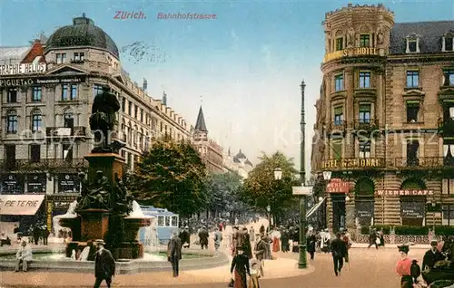 AK / Ansichtskarte Zuerich_ZH Bahnhofstrasse Denkmal Brunnen Zuerich_ZH