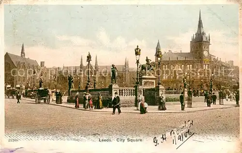 AK / Ansichtskarte Leeds__West_Yorkshire_UK City Square Monument 