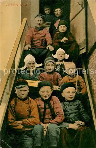 AK / Ansichtskarte Volendam Volendammer Kinderen Volendam