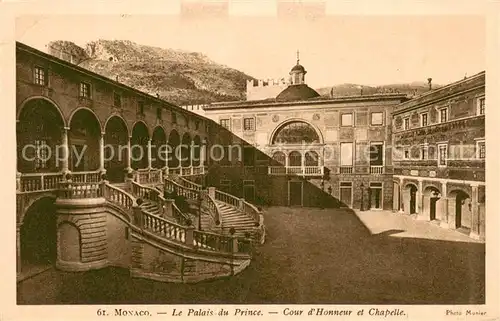 AK / Ansichtskarte Monaco Palais du Prince Cour d Honneur et Chapelle Monaco