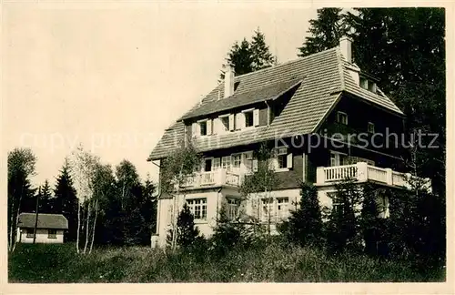 AK / Ansichtskarte Hinterzarten Pension Haus Waldeck Aussenansicht Hinterzarten