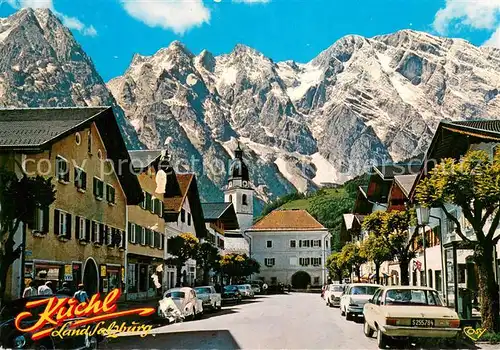 AK / Ansichtskarte Kuchl_Salzburg_AT Ortszentrum mit Kirche gegen Hohen Goell Berchtesgadener Alpen 