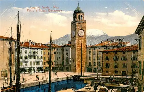 AK / Ansichtskarte Riva__del_Garda_IT Porto e Piazza Benacense 
