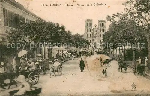 AK / Ansichtskarte Tonkin_Vietnam Hanoi   Avenue de la Cathedrale m. Kutschen 