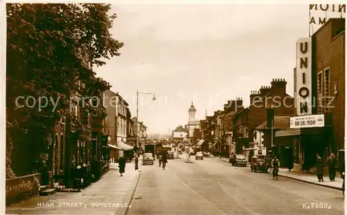 AK / Ansichtskarte Dunstable__UK High Street 