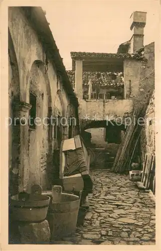 AK / Ansichtskarte Parenzo_Croatia Cortile 