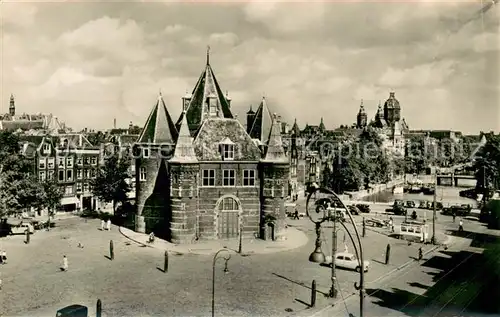 AK / Ansichtskarte Amsterdam__NL Nieuwmarkt met Waaggebouw 