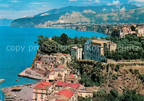 AK / Ansichtskarte Sorrento__Sorrent_Campania_Italia Fliegeraufnahme 