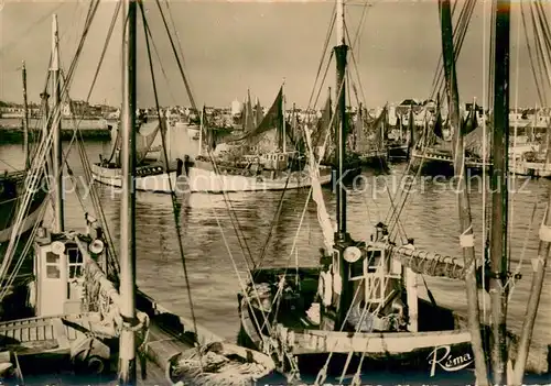 AK / Ansichtskarte Guilvinec_29_Quimper On coin du Port 