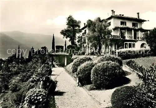 AK / Ansichtskarte Cadenabbia_Lago_di_Como Villa Collina Aussenansicht Cadenabbia_Lago_di_Como