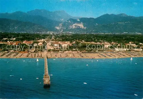 AK / Ansichtskarte Forte_dei_Marmi_IT dallaereo Panorama 