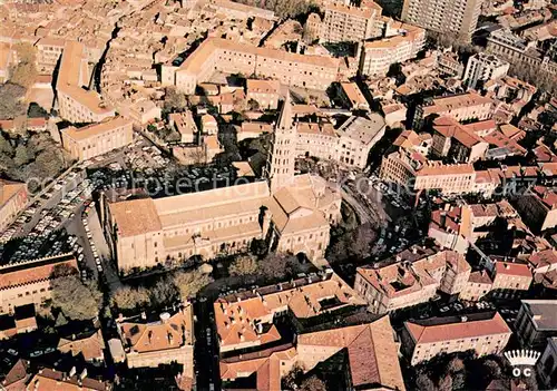 AK / Ansichtskarte Toulouse_31 La Ville Rose Vue aerienne sur la basilique St Sernin 