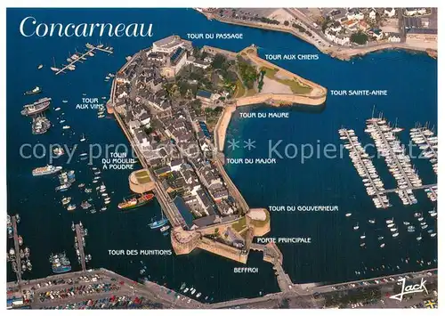 AK / Ansichtskarte Concarneau_29_Finistere La ville close et les ports vue aerienne 