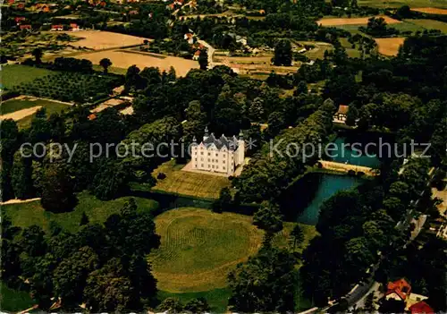 AK / Ansichtskarte Ahrensburg Fliegeraufnahme Schloss Ahrensburg Ahrensburg