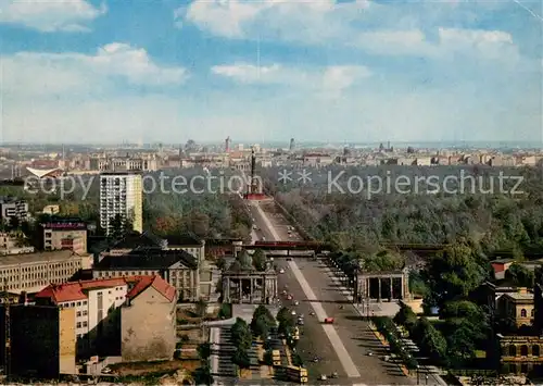 AK / Ansichtskarte Berlin Fliegeraufnahme Siegessaeule u. Brandenburger Tor Berlin