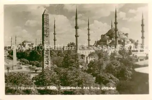 AK / Ansichtskarte Istanbul_Constantinopel_TK Sultan Ahmet meydaninden Aya Sofya goeroenusue 