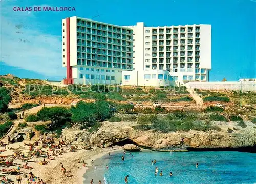 AK / Ansichtskarte Calas_de_Mallorca_ES Hotel Strand Bucht 