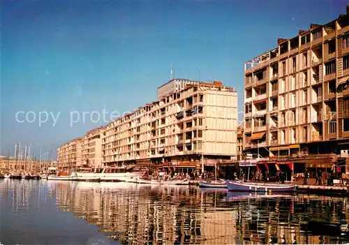 AK / Ansichtskarte Toulon_Var Le port et la ville Toulon_Var