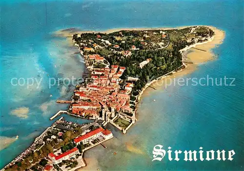 AK / Ansichtskarte Sirmione_Lago_di_Garda Penisola veduta aerea Sirmione_Lago_di_Garda