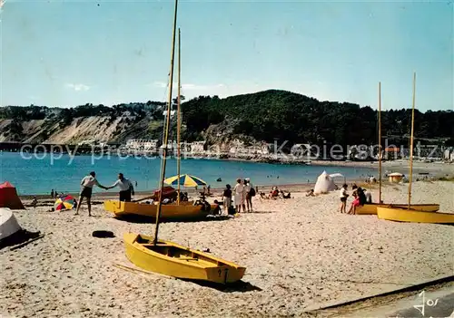 AK / Ansichtskarte Erquy_22_Cotes d_Armor La Plage et le Port 