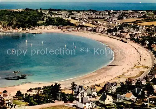 AK / Ansichtskarte Erquy_22_Cotes d_Armor Fliegeraufnahme La plage du Bourg 