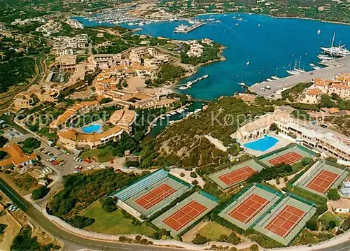 AK / Ansichtskarte Porto Cervo_Sardegna_Costa_Smeralda_IT Fliegeraufnahme mit Tennisanlage 
