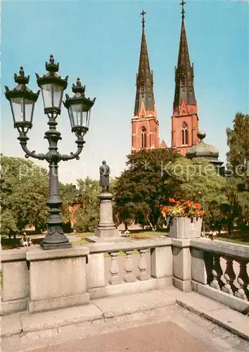AK / Ansichtskarte Uppsala Domkyrkan fran universitetet Uppsala