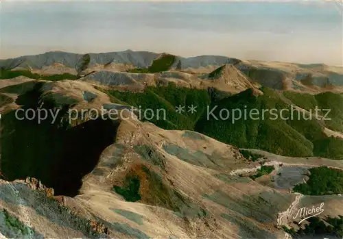 AK / Ansichtskarte Puy_Mary Route touristique Mauriac   Salers Neronne   Le puy Mary  Puy_Mary