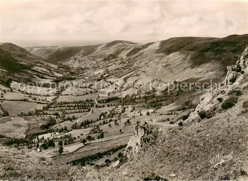 AK / Ansichtskarte Le_Puy Mary_Montagne_1787m_15_Cantal Route touristique Mauriae   Salers Neronne Puy Mary   Vallee de St Paul vue du Col de Neronne 