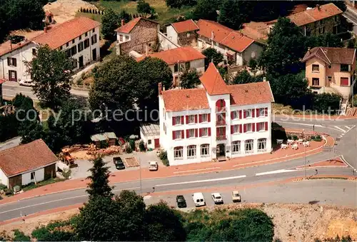 AK / Ansichtskarte Lamure sur Azergues_69_Rhone Hotel des Nation Vue aerienne 