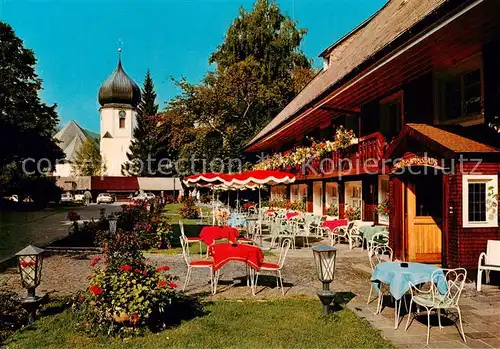 AK / Ansichtskarte Hinterzarten Hotel Adler Pfarrkirche Maria in der Zarten Hoehenluftkurort Wintersportplatz im Schwarzwald Hinterzarten