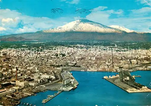 AK / Ansichtskarte Catania Stadtpanorama Hafen Vulkan aetna Catania