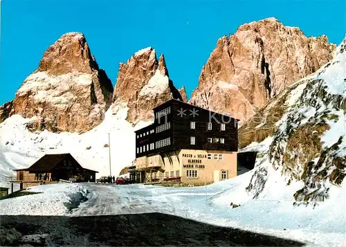 AK / Ansichtskarte Passo_Sella_Selva_Val_Gardena_IT Panorama con il Sassolungo Dolomiti Langkofel 