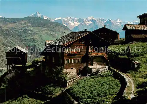 AK / Ansichtskarte Wallis_Valais_Kanton Altes Walliserhaus und Spycher Panorama Bietschhorn Breithorn Nesthorn Aletschhorn Fusshoerner Wallis_Valais_Kanton