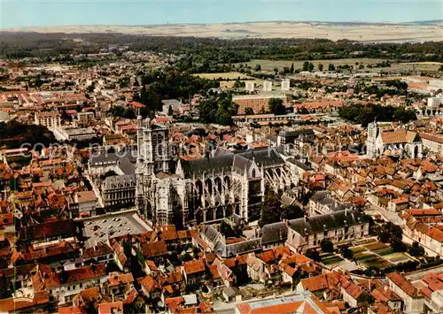 AK / Ansichtskarte Troyes_10 Vue aerienne de la cathedrale 
