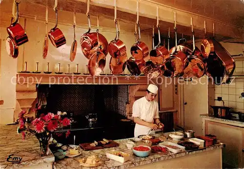 AK / Ansichtskarte Valognes Grand Hotel du Louvre les cuisines Valognes