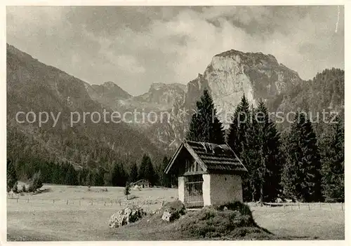 AK / Ansichtskarte Lenggries Landschaftspanorama Laengental Bildstock Alpen Lenggries
