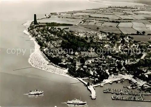 AK / Ansichtskarte Laboe Ostseebad mit Marine Ehrenmal Hafen Laboe