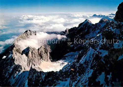 AK / Ansichtskarte Zugspitze_Garmisch Partenkirchen Zugspitz Grosskabinenbahn mit Hoellental Waxensteinkamm Alpspitze und Karwendelgebirge 