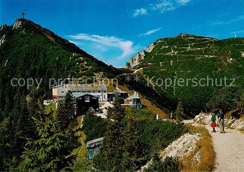 AK / Ansichtskarte Walchensee Walchenseer Berge Herzogstandhaeuser mit Martinskopf und Herzogstand Walchensee