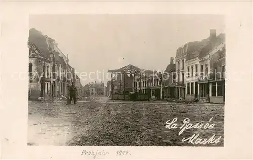 AK / Ansichtskarte La_Bassee__59_Nord Markt 