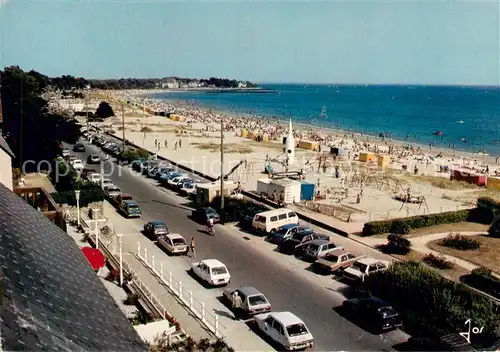 AK / Ansichtskarte Carnac_56_Morbihan La grande plage et le boulevard de mer vers la pointe Churchill vus du Britannia 