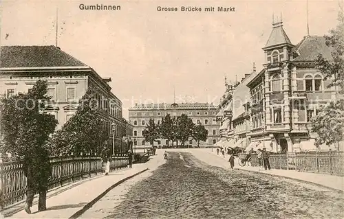 AK / Ansichtskarte Gumbinnen_Goesev_Gussew_Oblast_Kaliningrad_RU Grosse Bruecke m. Markt 
