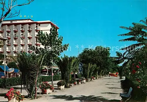 AK / Ansichtskarte Alba_Adriatica_IT Il lungomare Hotel 